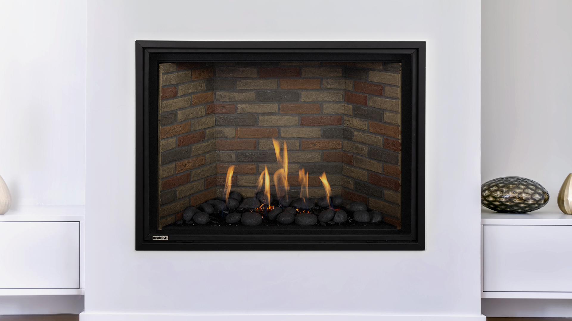 Montigo Delray Square 42" Direct Vent Natural Gas Fireplace Full Load